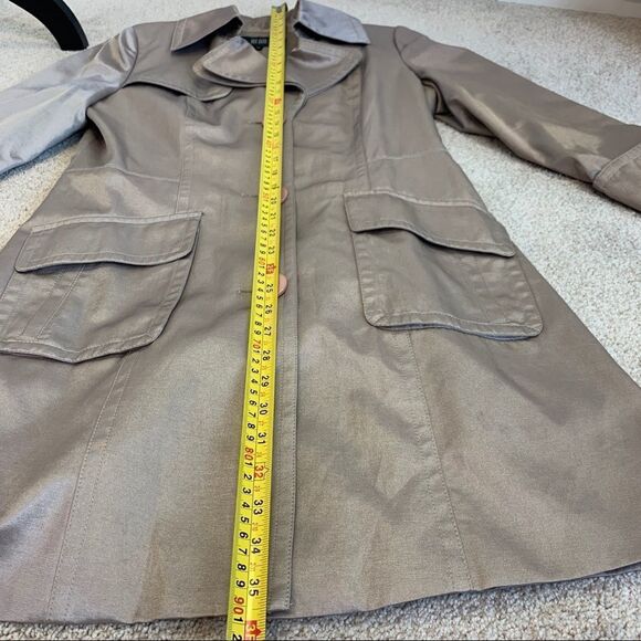 Bedo light tan brown trenchcoat size medium - Picture 15 of 16